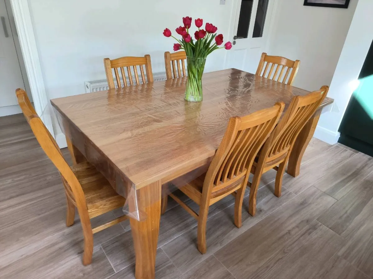Kitchen Table and 6 Chairs