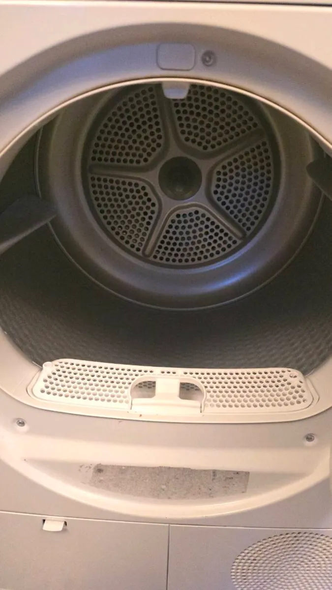 Bosch Serie 4 WTH83VV4 tumble - Image 3