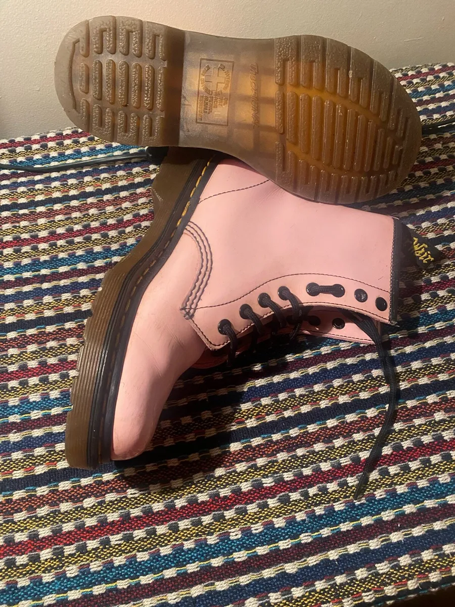 Dr martens pink boots - Image 2