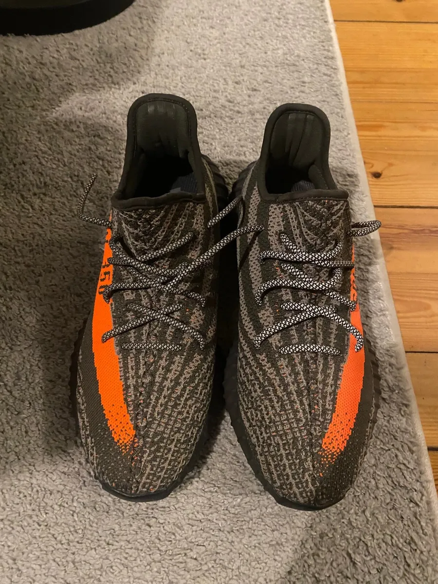 Yeezy 350 - Image 3