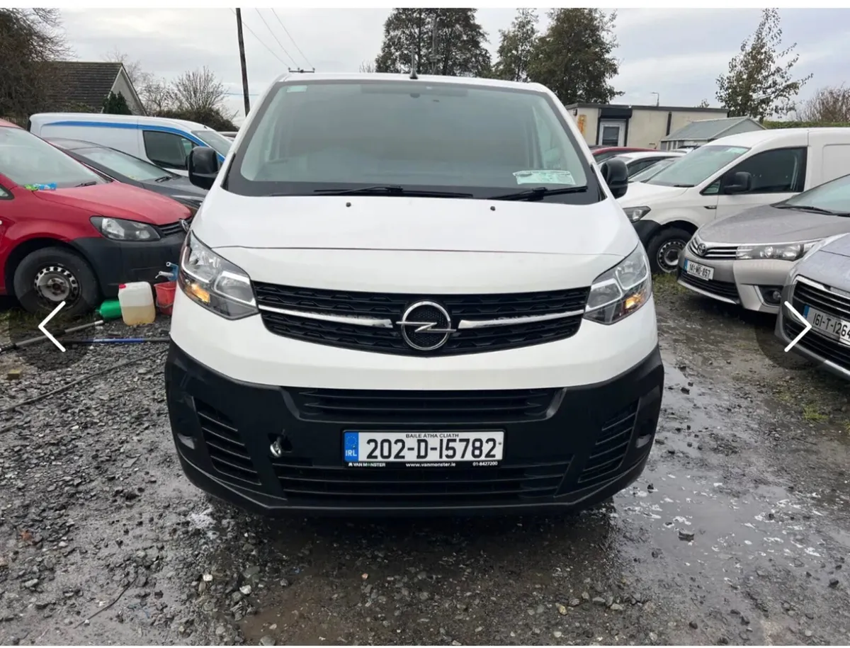 2020 Opel Vivaro 1.5 diesel engine noisy - Image 2