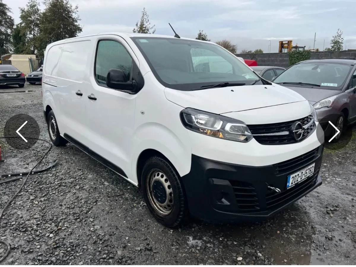2020 Opel Vivaro 1.5 diesel engine noisy - Image 1