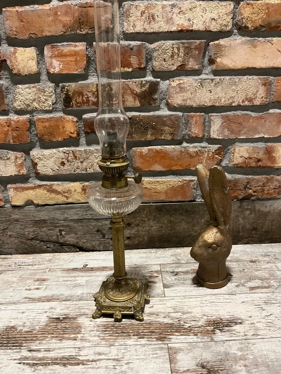 Vintage oil lamp - Image 1