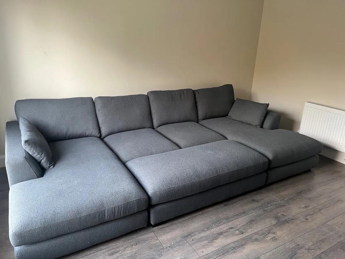 Sofa - Image 4