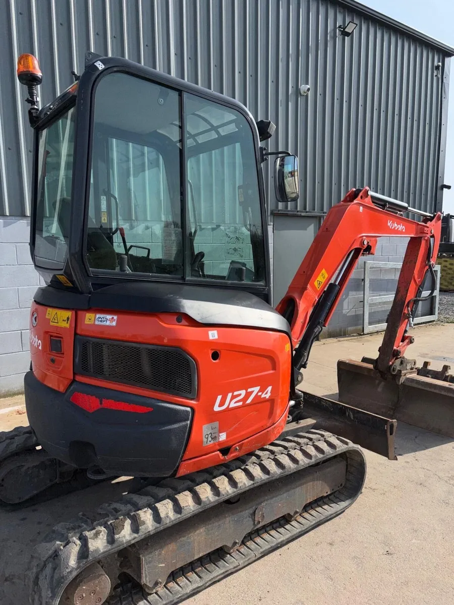 Kubota U27-4 digger - Image 2