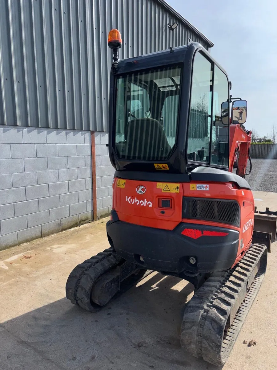 Kubota U27-4 digger - Image 3