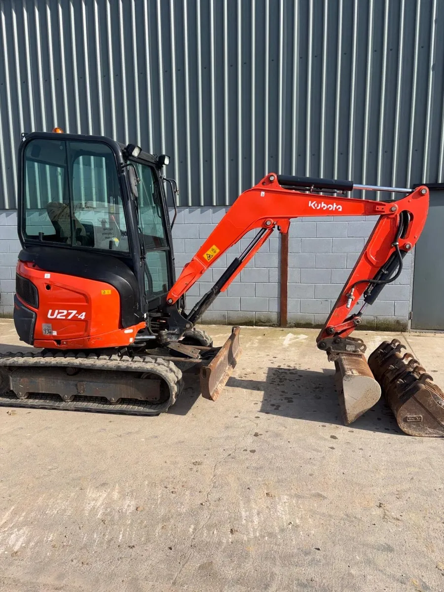 Kubota U27-4 digger - Image 4