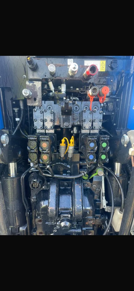 New holland t7.230 / Case puma 230 - Image 4