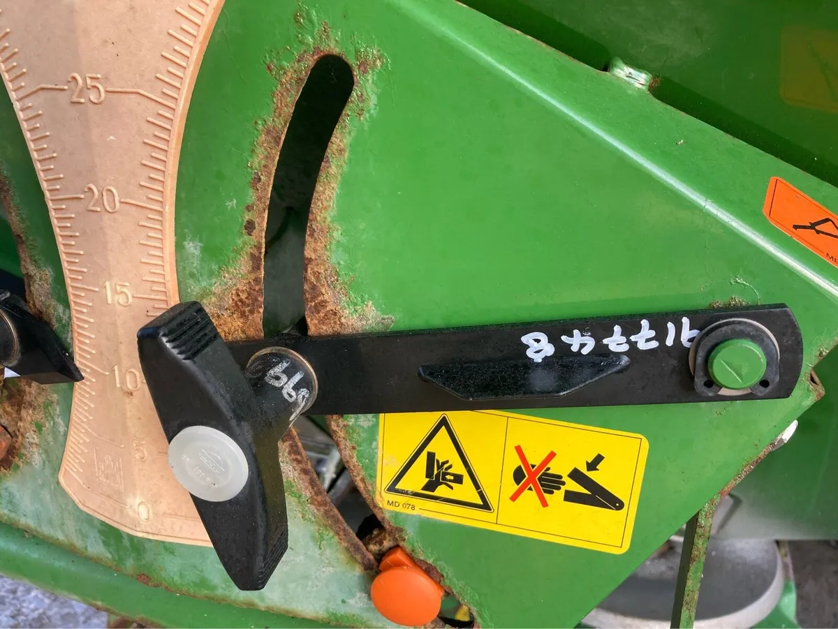 Amazone spreader - Image 4