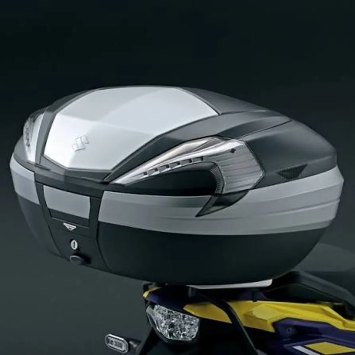 NEW Suzuki VSTROM 800RE Special OFFER - Image 4