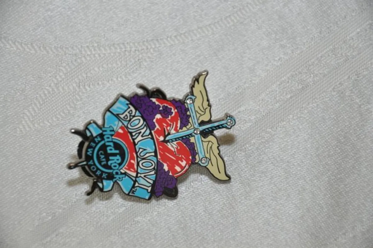 Hard Rock Cafe New York Limited Edition Pin - Image 2