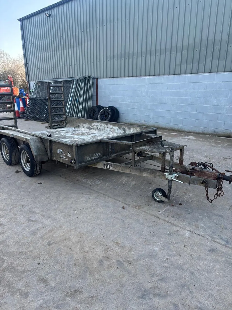 Predator plant trailer - Image 4