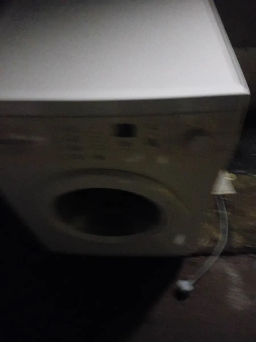 Washing machine - Image 2