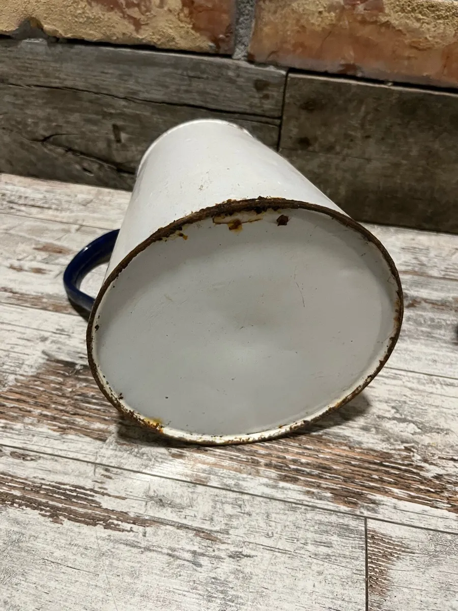 Vintage Enamelled jug - Image 3
