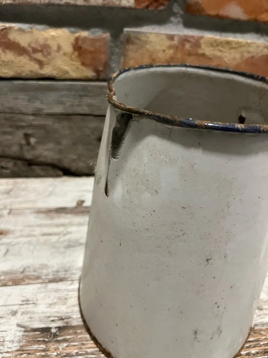 Vintage Enamelled jug - Image 4