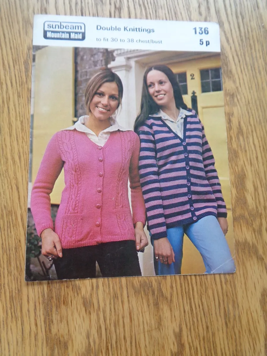 Vintage Knitting Patterns x 8 for Sale - Image 1