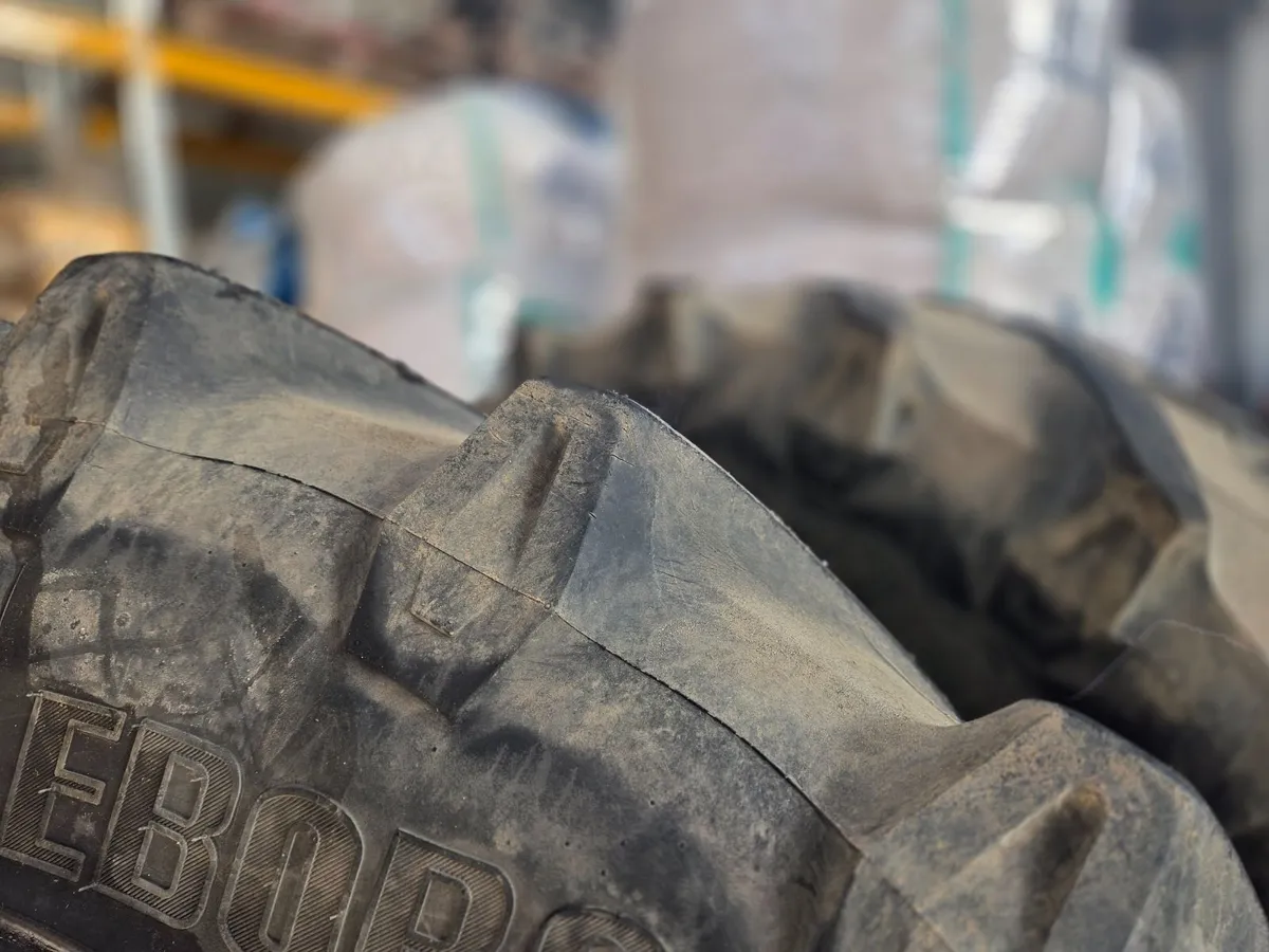 tractor tyre - Image 3