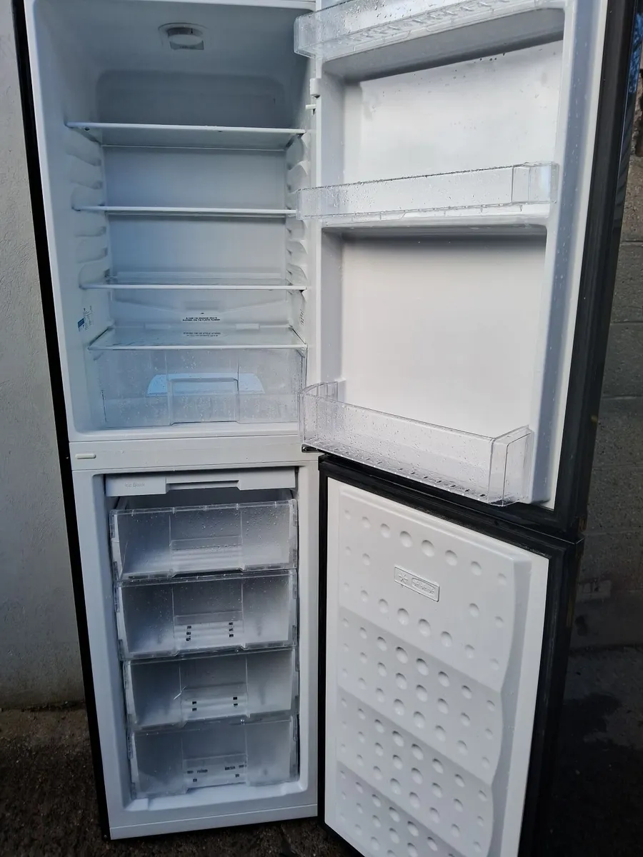 0874085106 FRIDGE AND FREEZER - Image 3