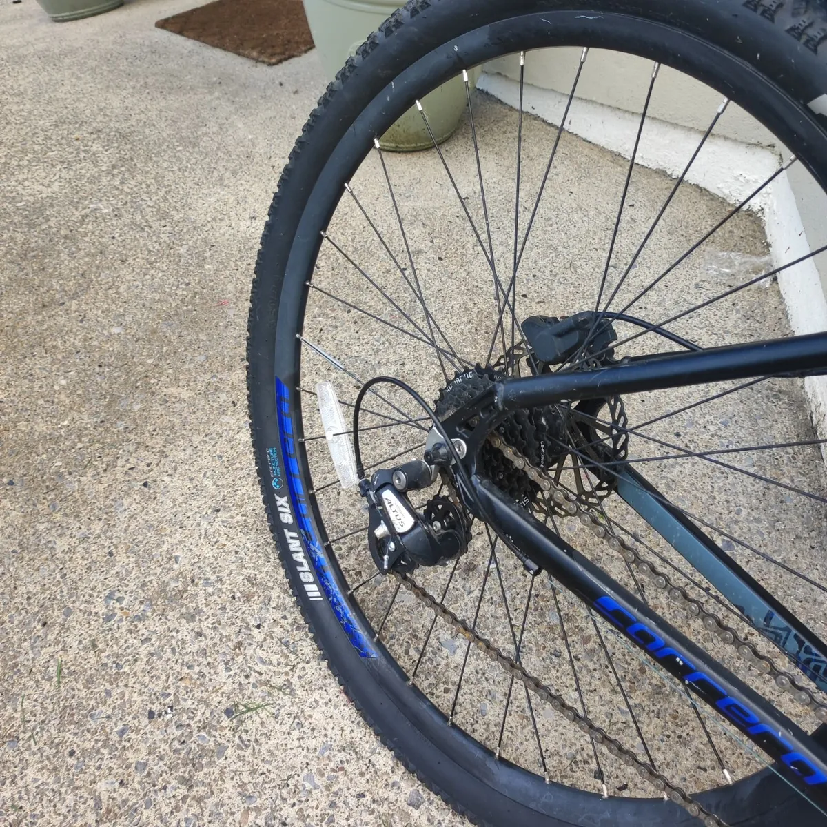 Mountain bike - Image 3