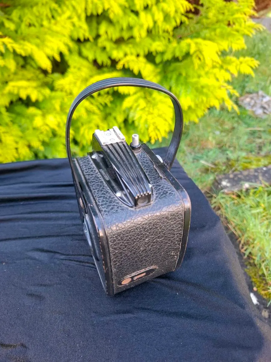 By post only vintage camera - Image 2