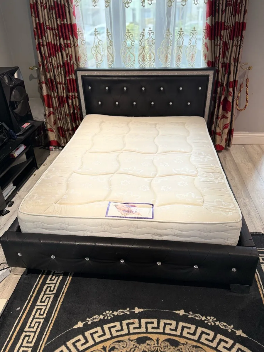 double bed and mattress - Image 1
