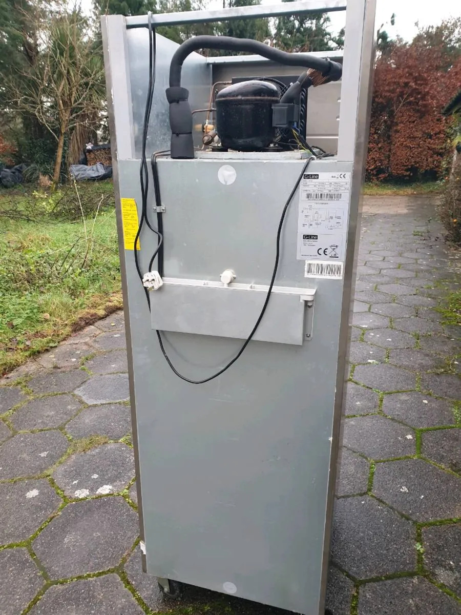 G-Line GUC65 Commercial Fridge - Low Hours, Excell - Image 4