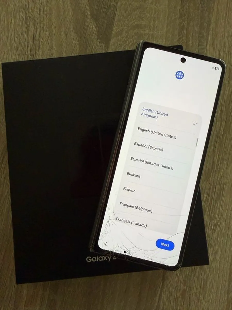 Samsung Galaxy Z fold 5, 512GB Black - Image 3