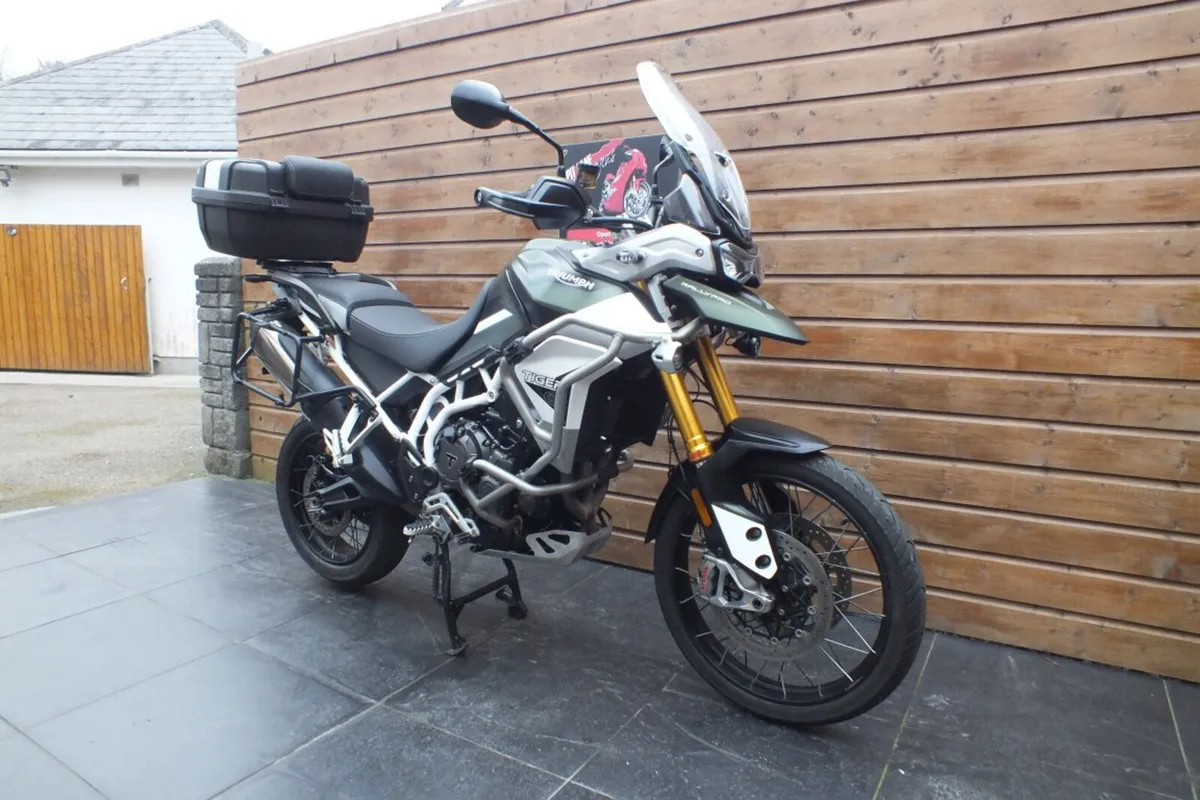 2021 Triumph Tiger 900 Rally Pro (Stunning) - Image 3
