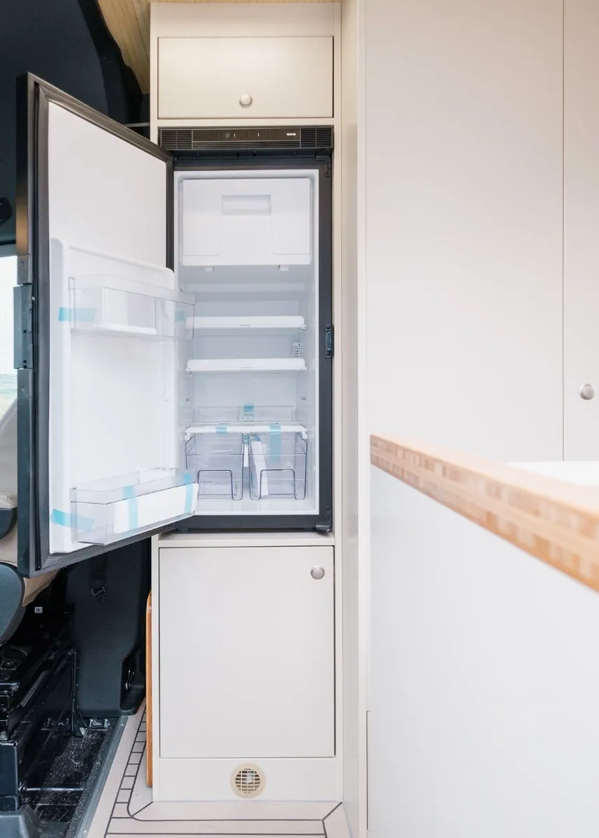 2 Berth Mercedes Sprinter Camper - Image 3