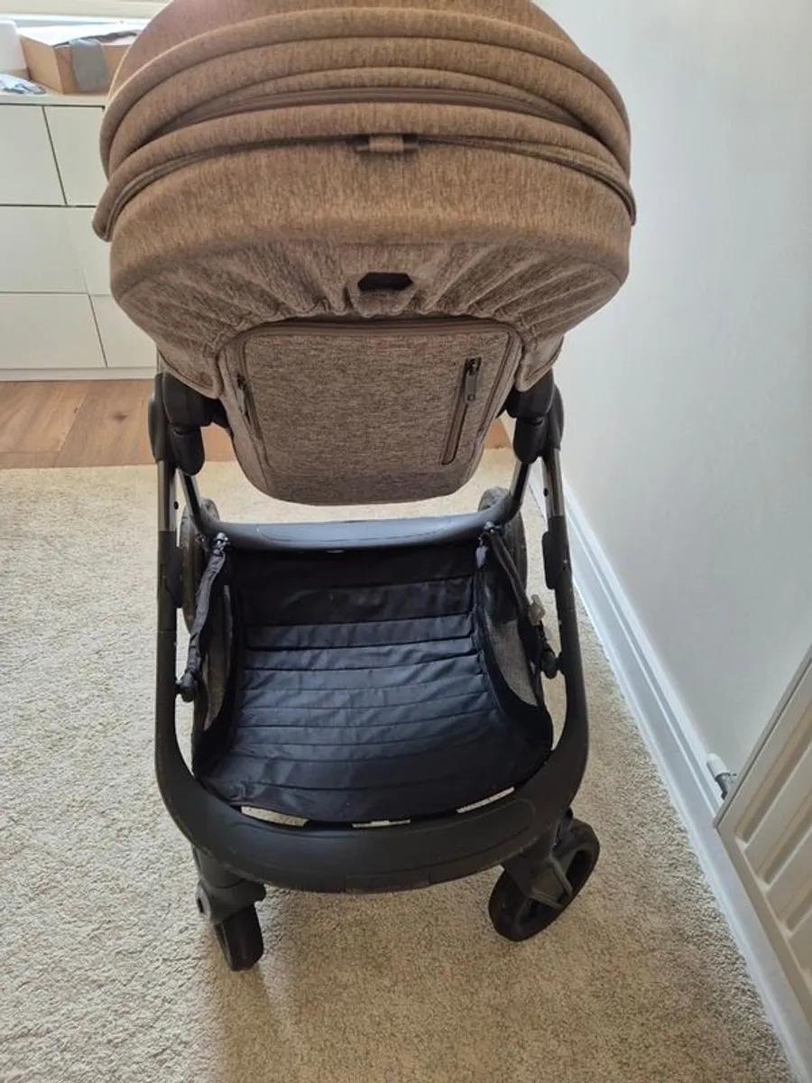 Icandy travel system - Image 3