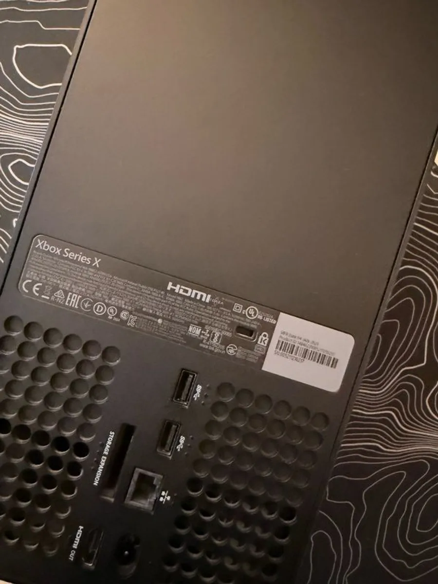 Xbox series x + Elite wireless controller series 2 - Image 3