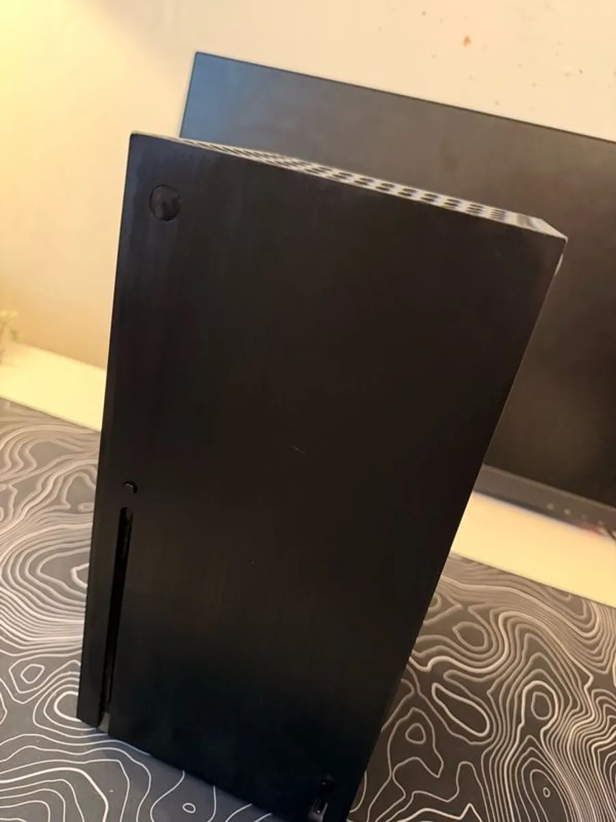 Xbox series x + Elite wireless controller series 2 - Image 1