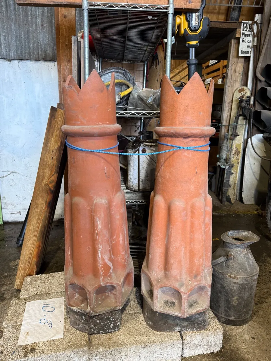 2 reclaimed large clay chimney pots - Image 1