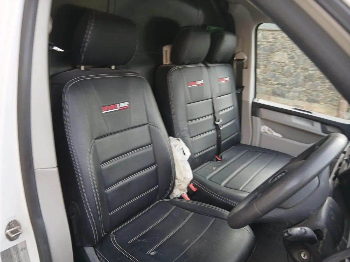 Volkswagen Transporter 2017 - Image 4