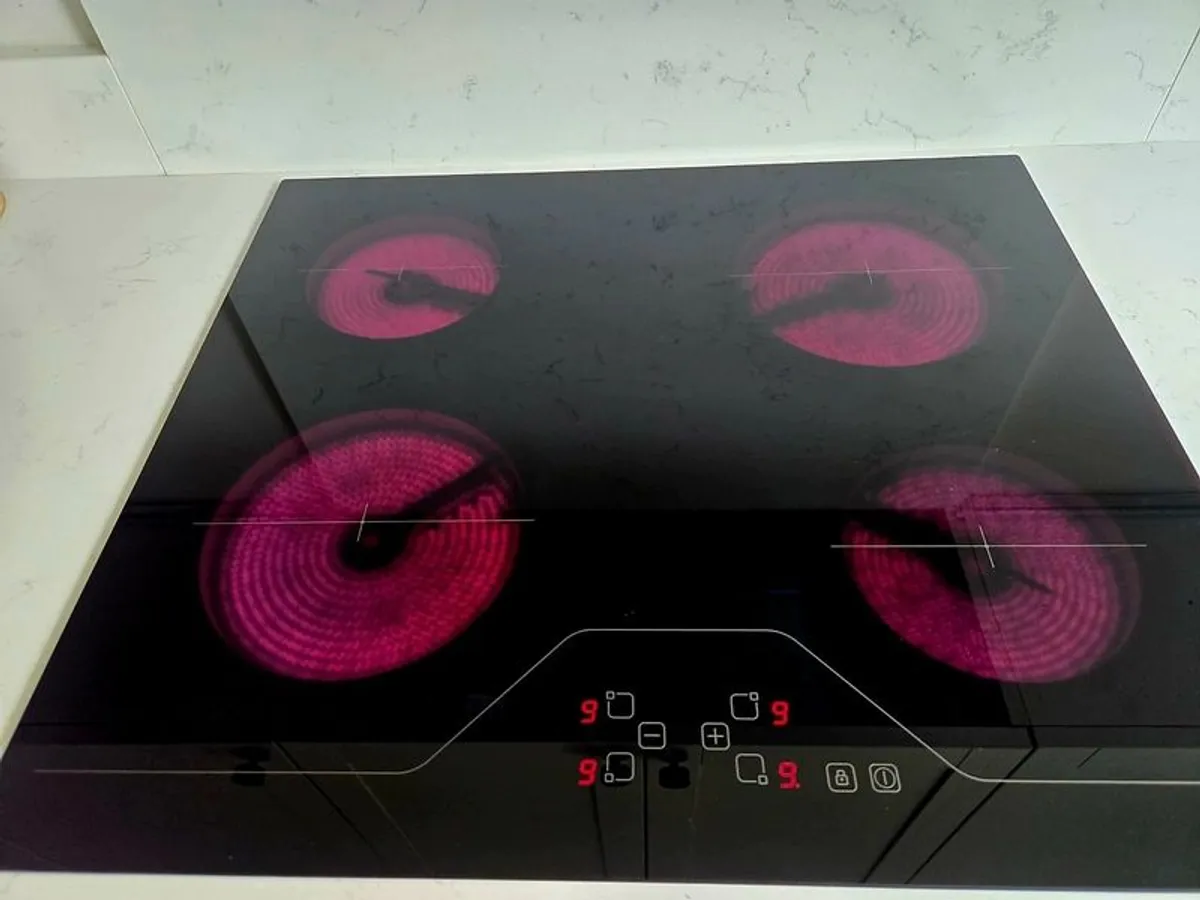 Ceramic Hob - Electric - Image 1