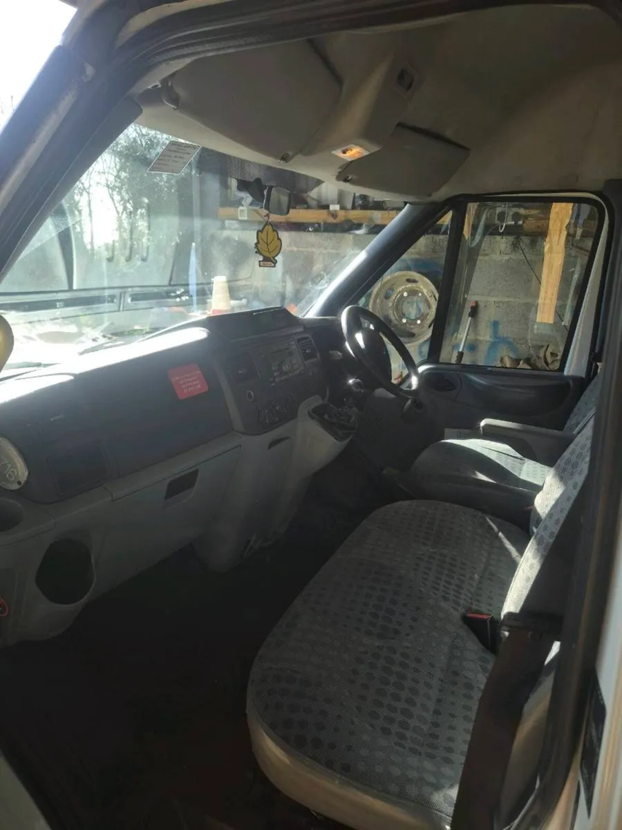 12 16 seater ford transit - Image 4