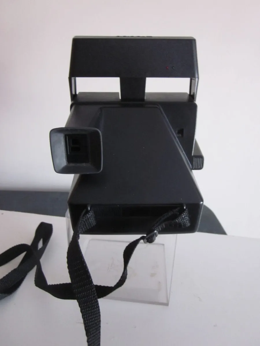 Polaroid Supercolour 670AF Vintage Instant Camera - Image 4