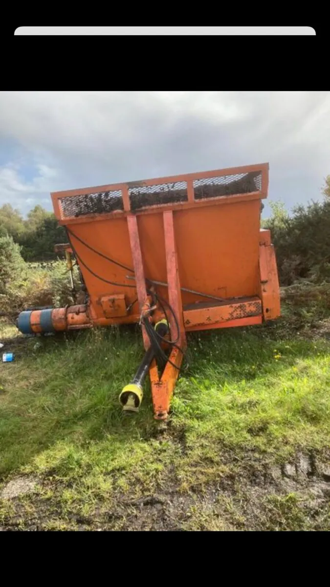 Wanted old turf hoppers wanted - Image 2