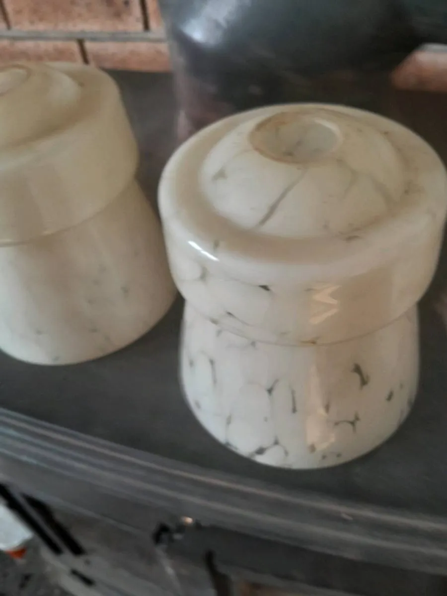 4 vintage shades - Image 2