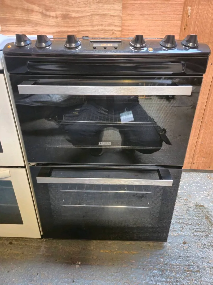 Zanussi Freestanding Electric Cooker 60cm - Image 3