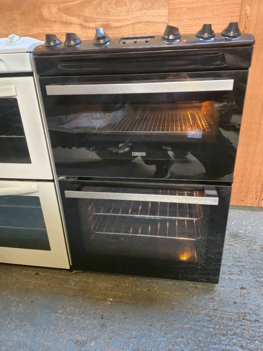 Zanussi Freestanding Electric Cooker 60cm - Image 2