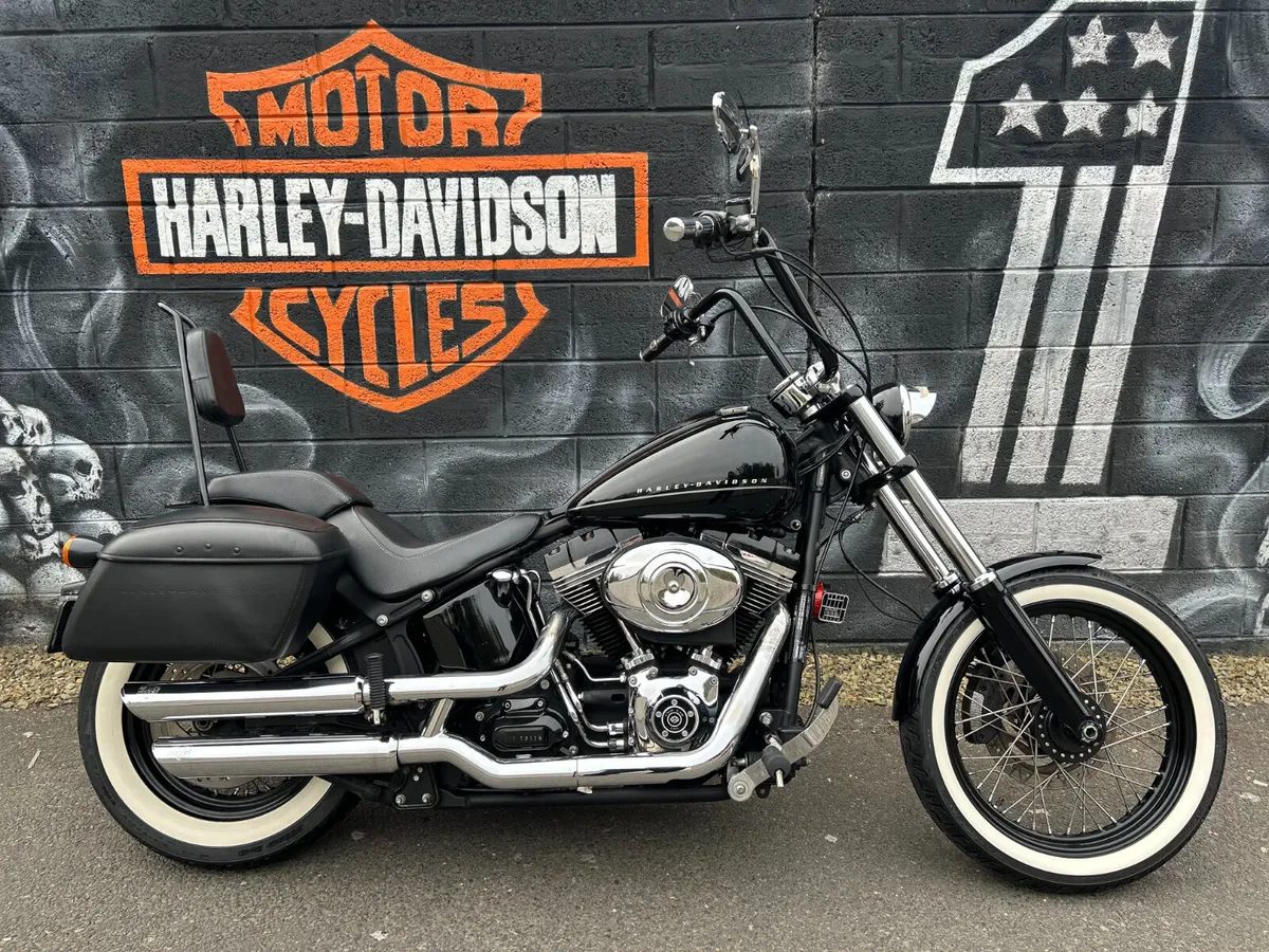 2012 HARLEY-DAVIDSON Blackline Softail - Image 1