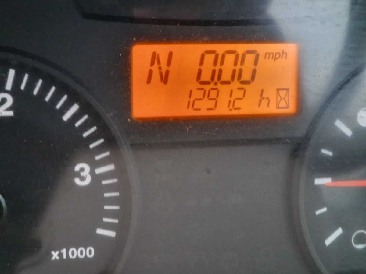 Kubota M8560 Compact Tractor with Loader 1200 hour - Image 3