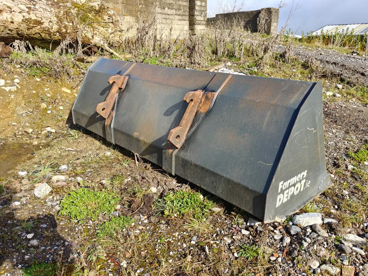 Tanco Front Loader Bucket - Image 2