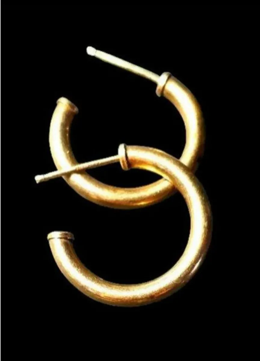 Vintage 9ct Gold Hallmarked Open Hoops - Image 1