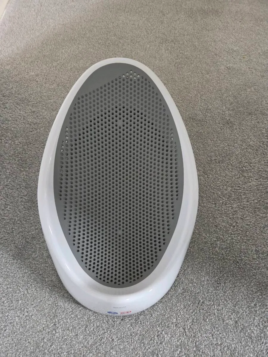 Baby Bath Support Seat - Image 1