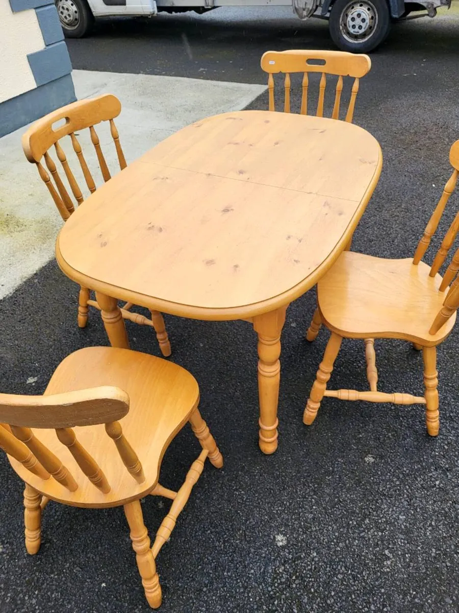 Lovely compact extending table + 4 chairs - Image 3