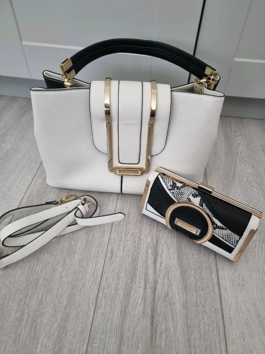 Riverisland Handbag/ purse - Image 1