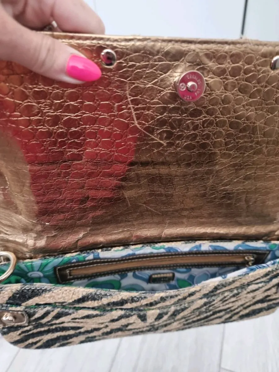 Real Genuine Guess Bag - Image 3