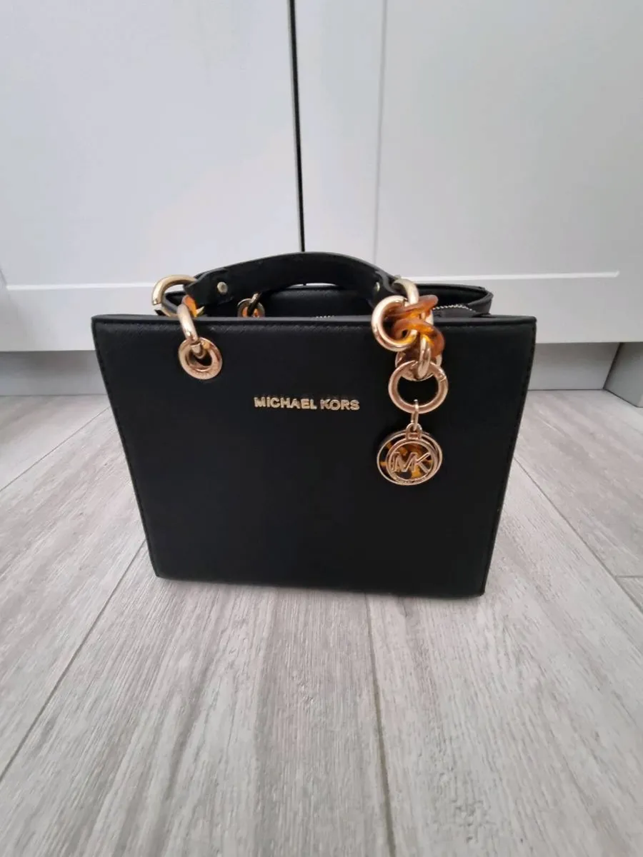 Michael kors Black bag - Image 1
